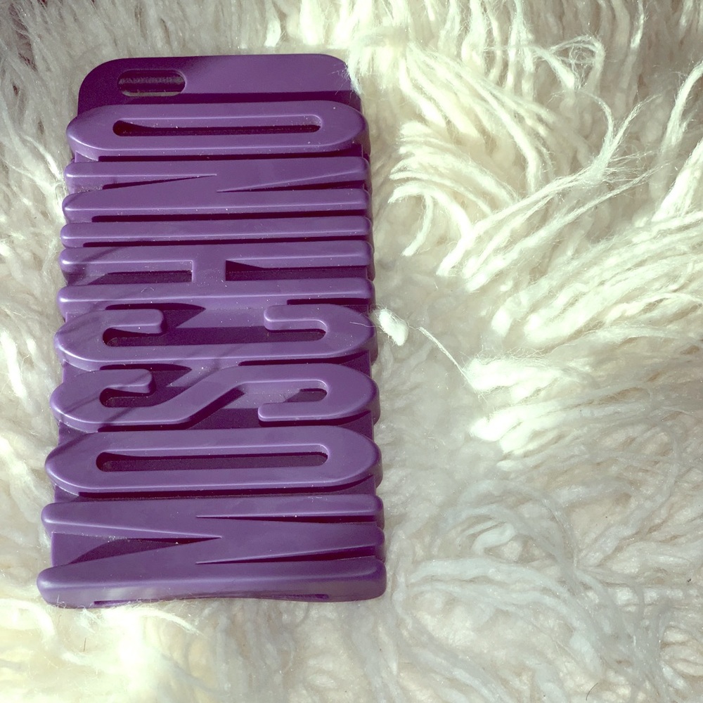 Moschino IPhone 6s Plus Phone Case